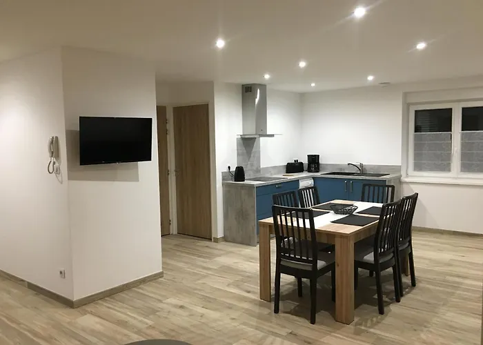 Herisson Rdc Accessible Pmr アパート コルニモン